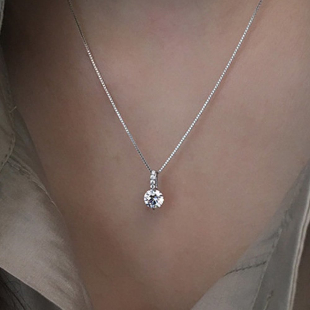 *925 Silver 2CT Solitaire Diamond Necklace A8